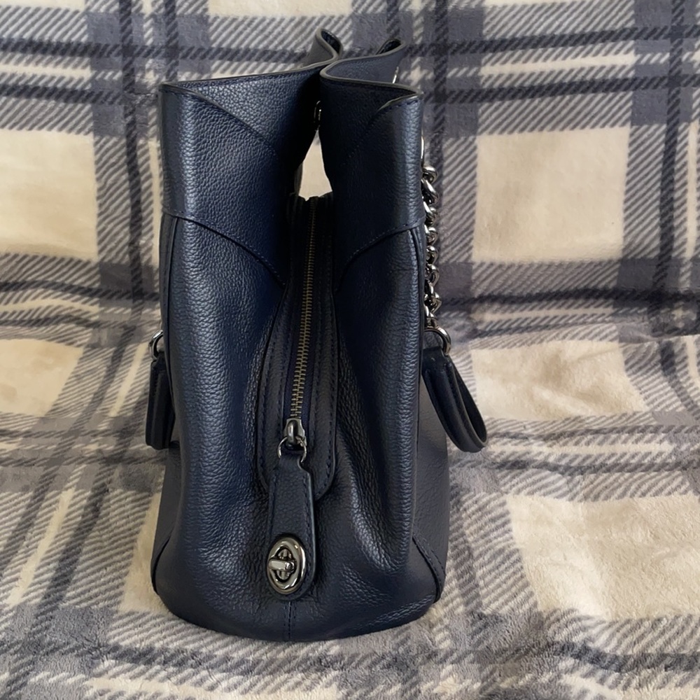 Coach Turnlock Leather Shoulder Bag Dark Navy - Picture 9 of 10